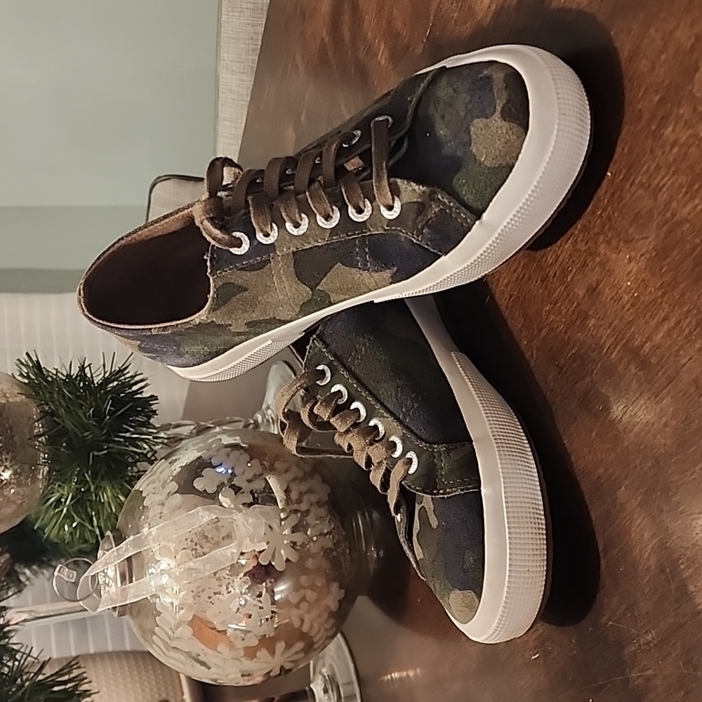 Suede camo Superga sneakers